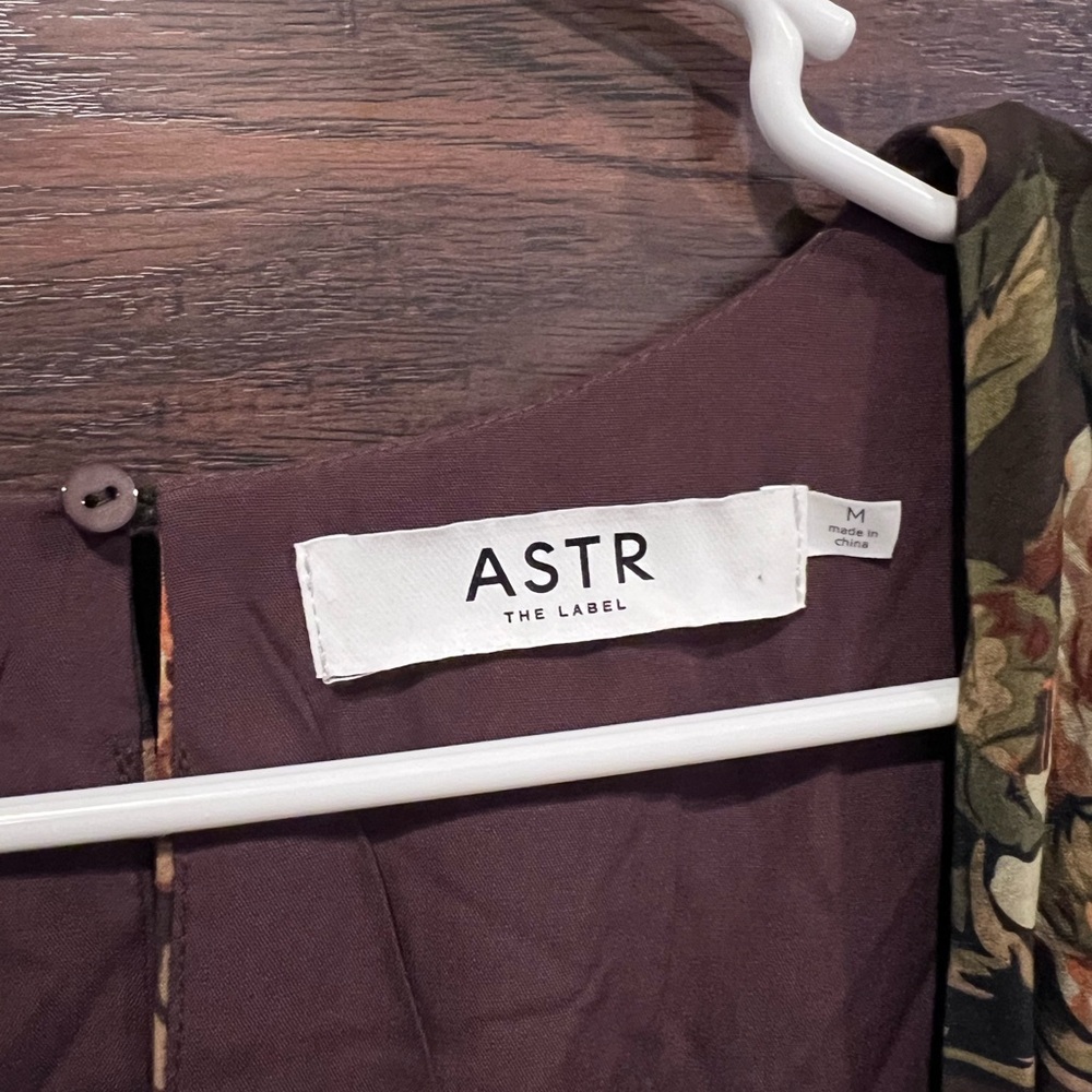 Astr the label Brown Floral Midi Dress - Picture 4 of 6